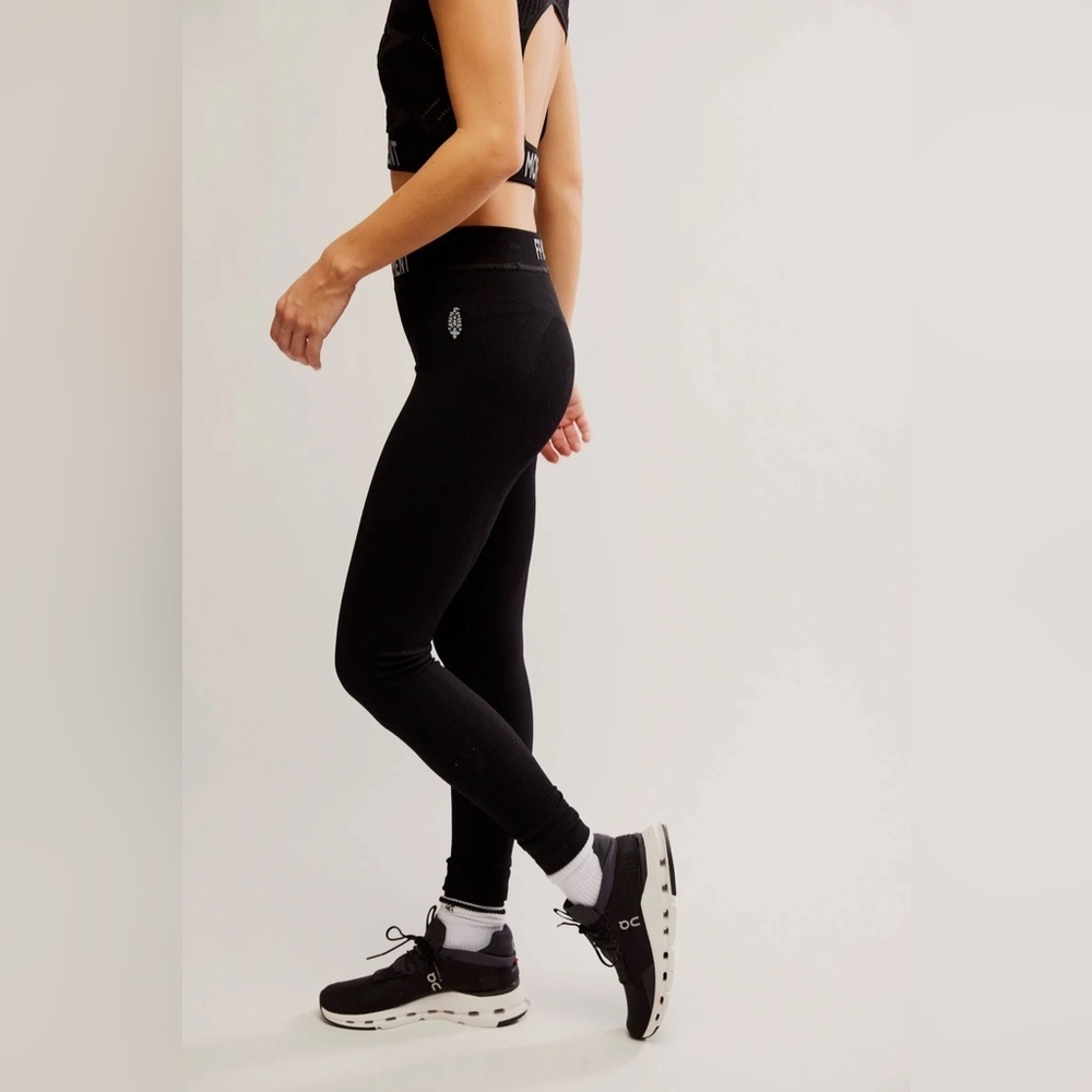 NWOT Free People FP Movement Long Haul Logo Ribbed Leggings Black Athletic Pants - Picture 10 of 11